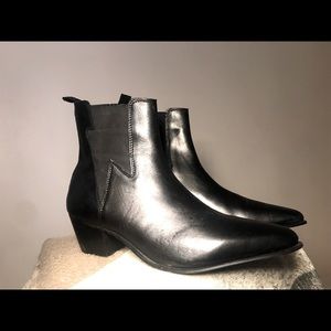 Western chelsea boot,black leather